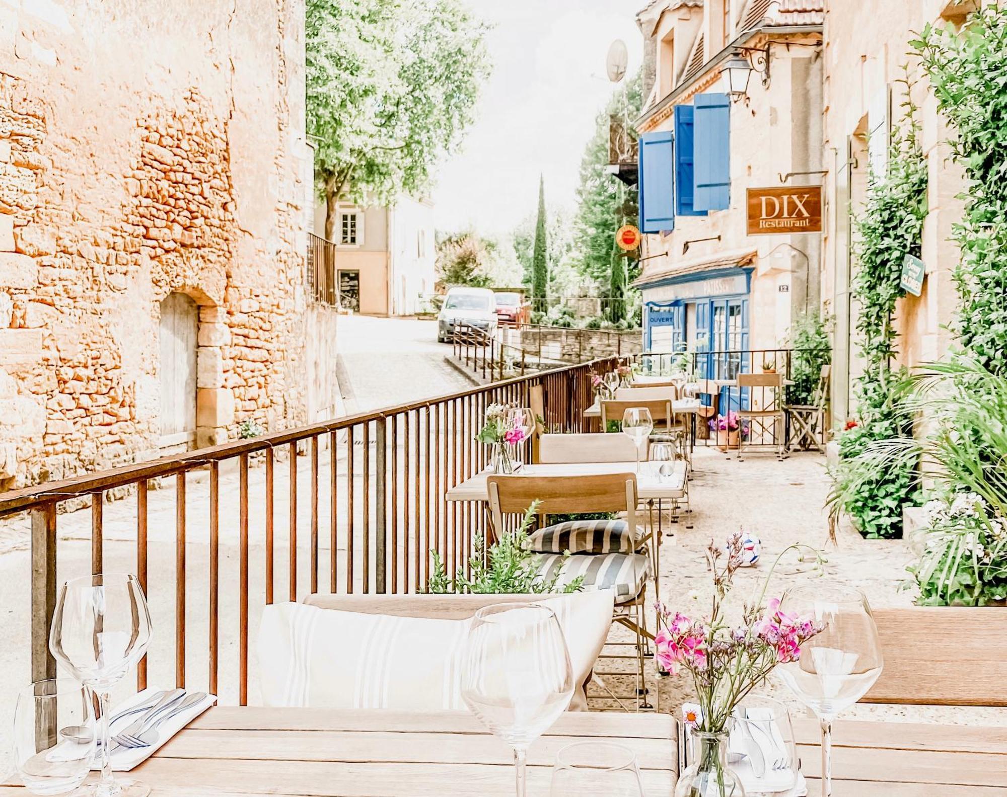 Dix Restaurant & Chambres D'Hotes, Sainte-Alvere, Dordogne ภายนอก รูปภาพ